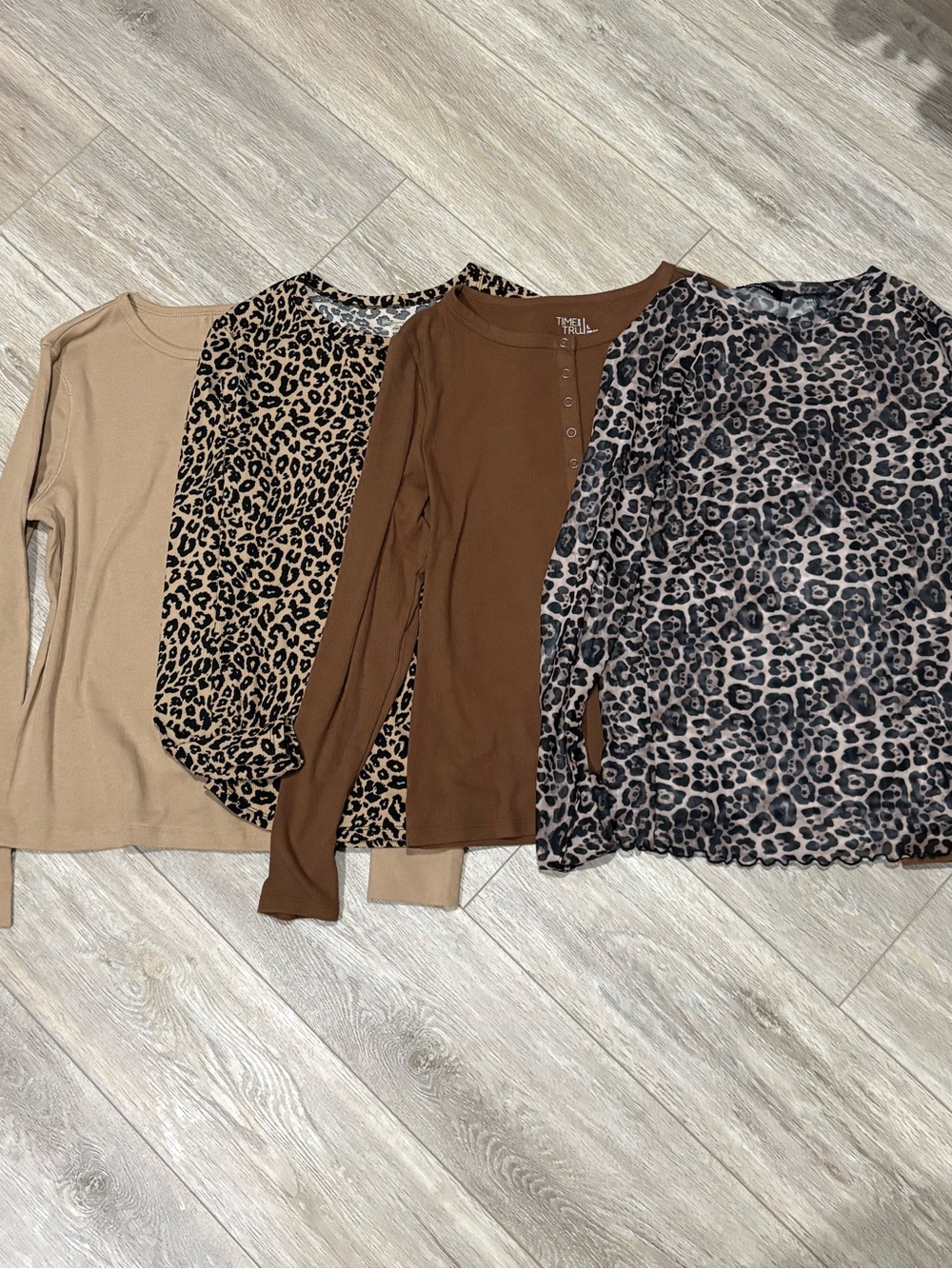 4 Brown and Leopard Print Long Sleeve Bundle/Lot